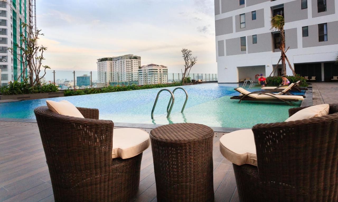 Căn hộ Rivergate Residence Apartments *