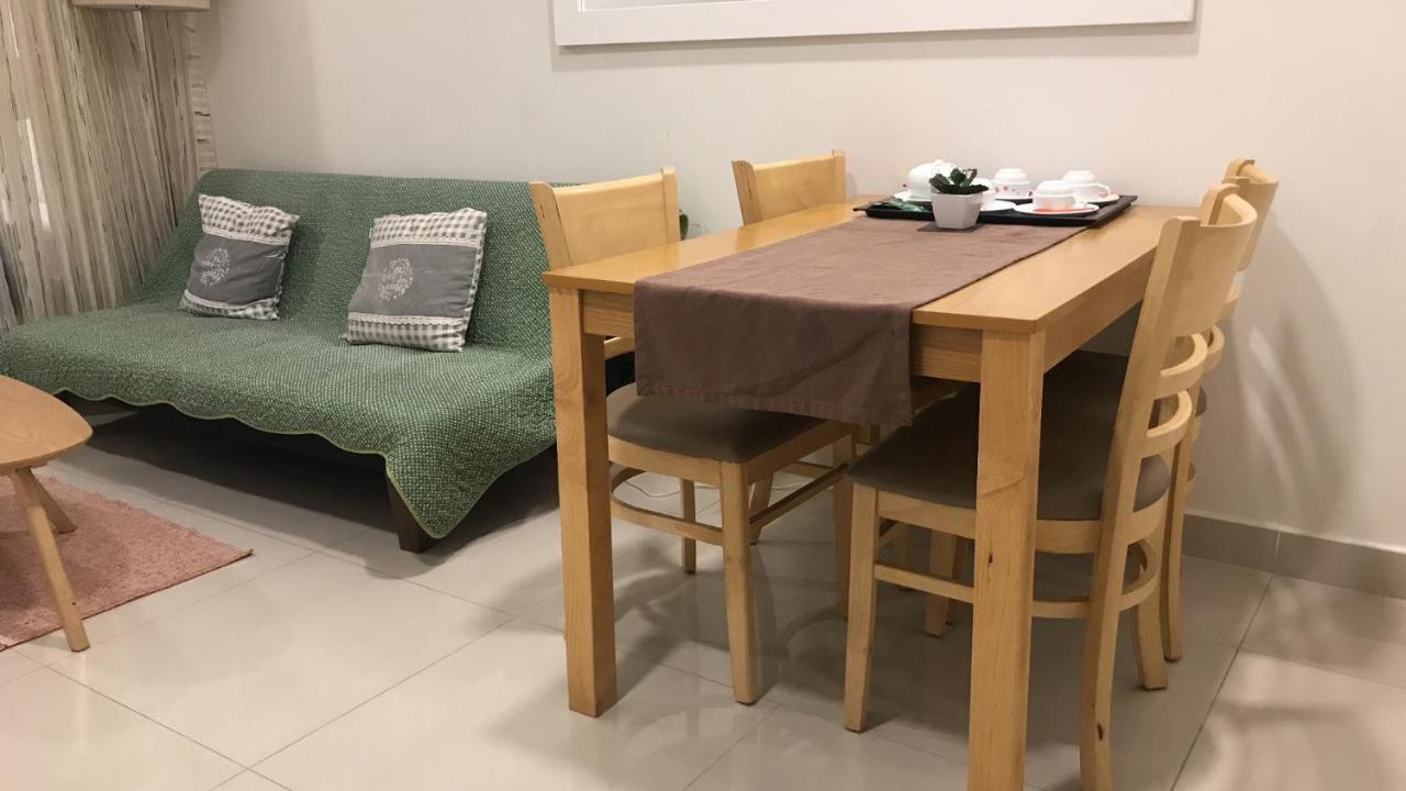 Căn hộ Rivergate Residence Apartments